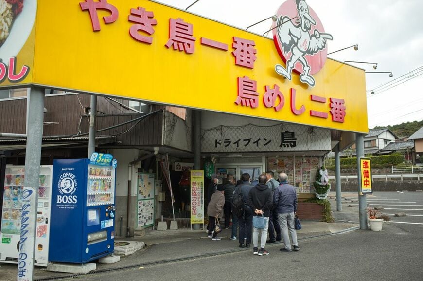 この通り行列が……結構早めに行ったのに（写真：筆者撮影）