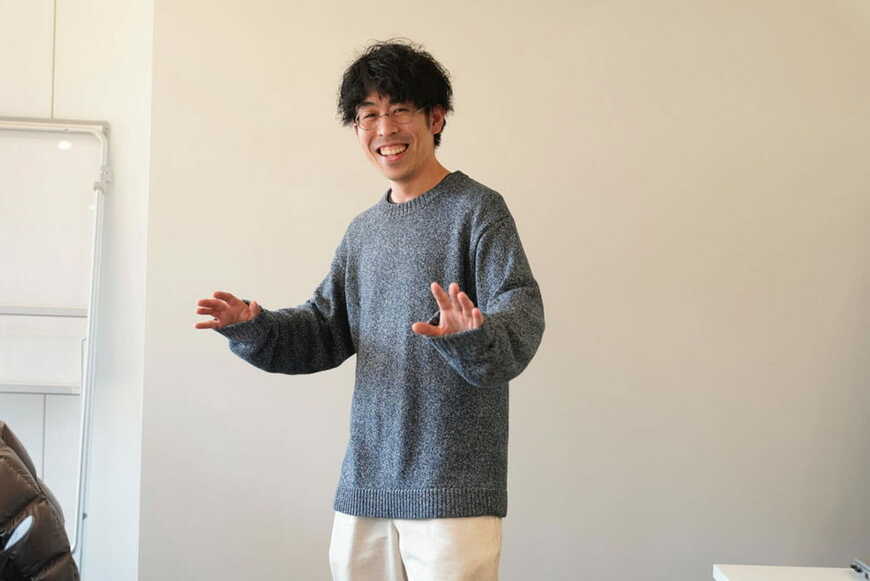 新井啓太（あらい・けいた）神山まるごと高等専門学校 デザイン教員スタッフ/学生募集チーム福岡県生まれ、神奈川県育ち。東京藝術大学絵画科油画専攻卒業。相模女子大学中学部・高等部では美術教諭を務めるとともにメディア情報部主任を担当、第60次南極地域観測隊夏隊同行者（教員南極派遣プログラム）としても活動。2022年にドルトン東京学園中等部・高等部で美術科主任を務め、23年4月より現職。ドルトン東京学園中等部・高等部STEAMアドバイザー、どこがく取締役、Adobe Education Leader、Google for Education認定イノベーター