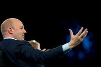 当たるか？ネット界のご意見番が語る近未来 ブレイクするネット企業のそばに、あの男