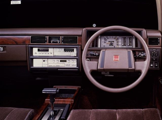 1983年発売、日産自動車「セドリック/グロリア」（写真：日産自動車）