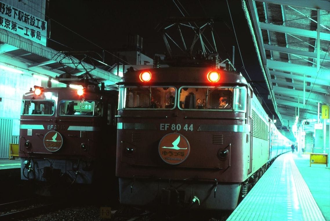 国鉄時代の上野駅に停車する「ゆうづる」