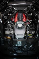 フェラーリの新型車「849テスタロッサ」（写真：Ferrari Japan）