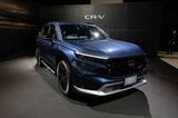 ホンダ新型「CR-V e:HEV」ホンダアクセス純正アクセサリー装着車（写真：三木 宏章）