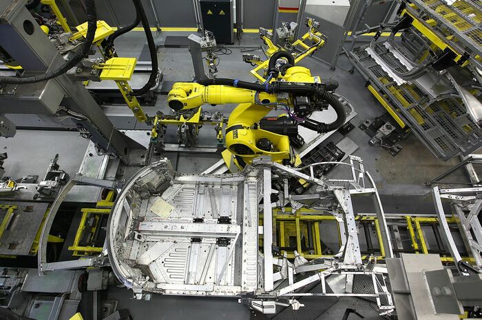 最新のロボットが導入されている