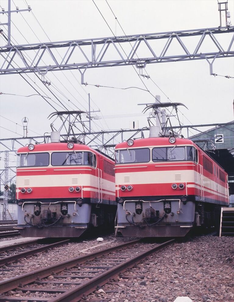 西武鉄道｢レッドアロー｣と旧型電気機関車の記憶 新旧の特急や黄色い
