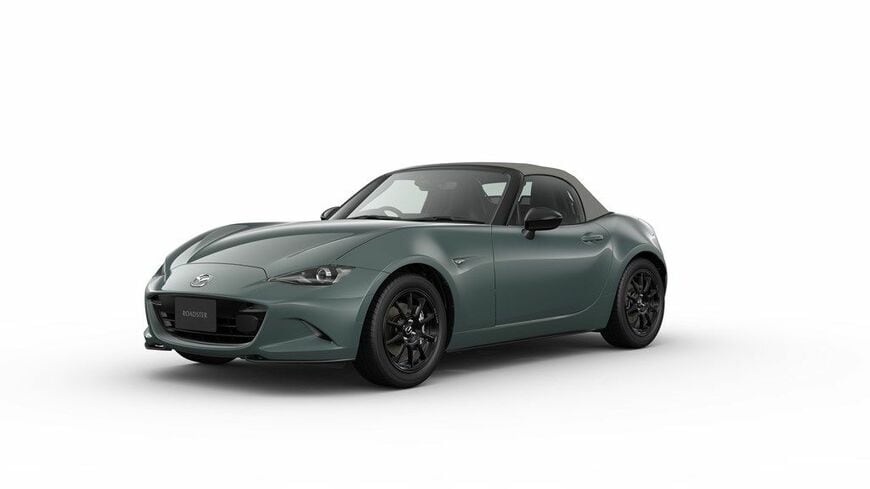 商品改良で特別仕様車「PS」を新規設定した「マツダ ロードスター」