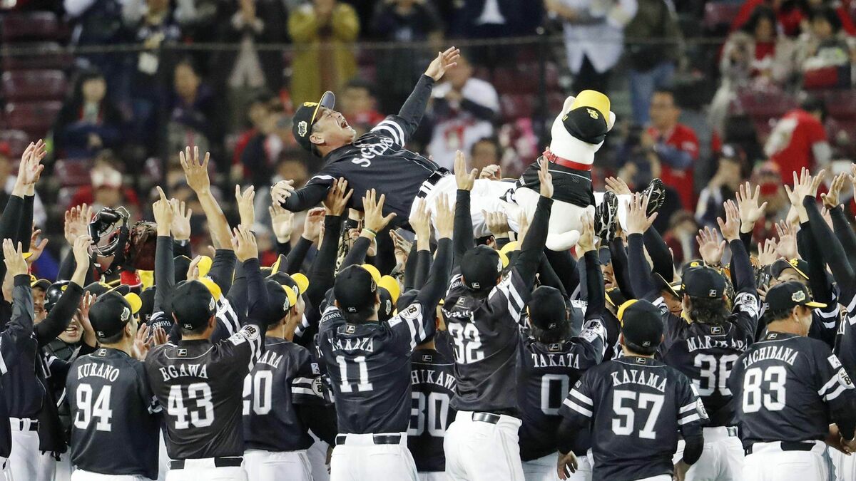 ホークスが｢日本シリーズ｣で2連覇した要因 広島カープと日本プロ野球最