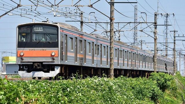 趣味の 撮り鉄 どこから迷惑行為になるのか 法律で見える鉄道のウラ側 東洋経済オンライン 社会をよくする経済ニュース