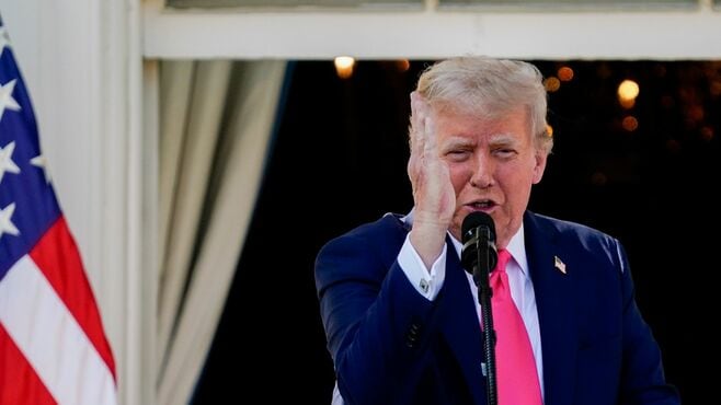トランプ関税の検索トレンドで見える株価の行方
