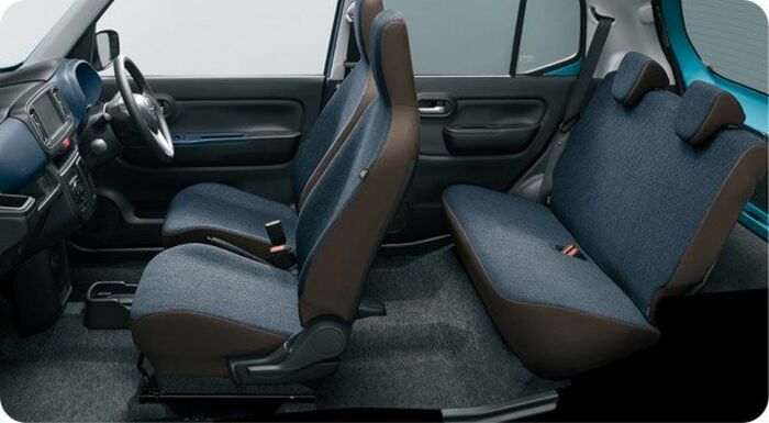 HYBRID Xのシート(写真:スズキ)
