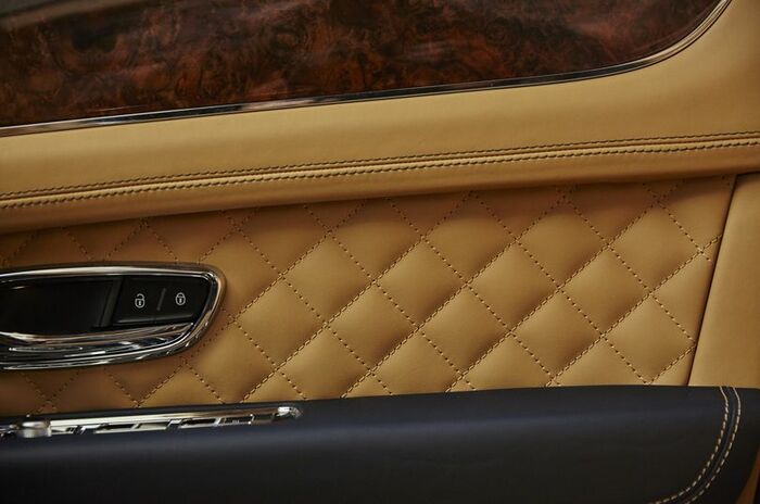 ベントレー ベンテイガ｜Bentley Bentayga