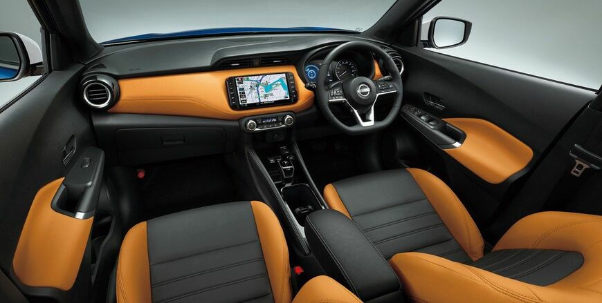 インテリアは上級な仕立てを特徴としていた（写真：日産自動車）