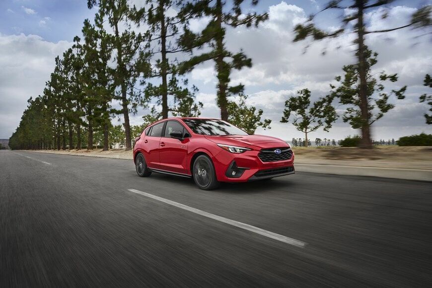 LAショーで発表された新型インプレッサ（写真：Subaru of America）