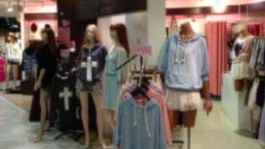 「MANA」店舗の様子