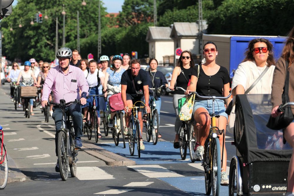 都市の規模がコンパクト、坂もないので通勤は電車より自転車（筆者撮影）