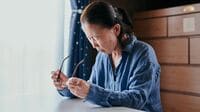 【老眼が始まったら要注意】50代で約60％が発症する｢白内障｣に今から備えるための3つの基礎知識