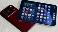36万4800円～の｢iPhone Duo｣は本当に高すぎるのか？ ｢18 Pro｣と使い比べてわかったこと