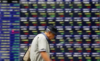 日経平均6日ぶり反落､半導体関連が売られる