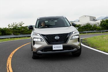 エクストレイル｢NO.1返り咲き｣が期待できる訳 ｢タフ×上質｣で勝負