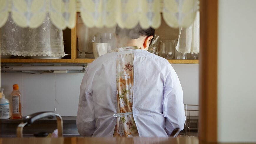 こんなにラクになるなんて―。70代女性が口にした言葉の意味とは（写真：Fast&Slow／ PIXTA）