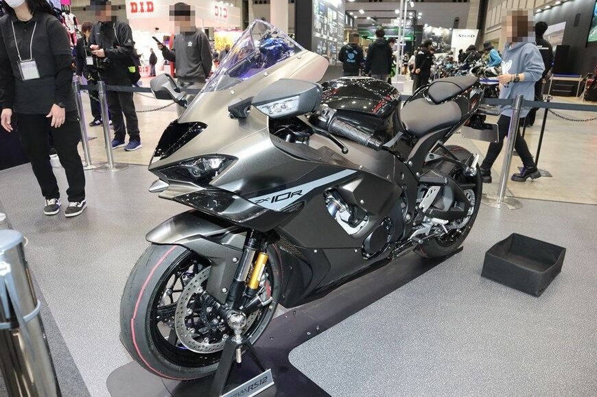 2026年8月1日に新発売するカワサキ「ニンジャZX-10R」（写真：筆者撮影）