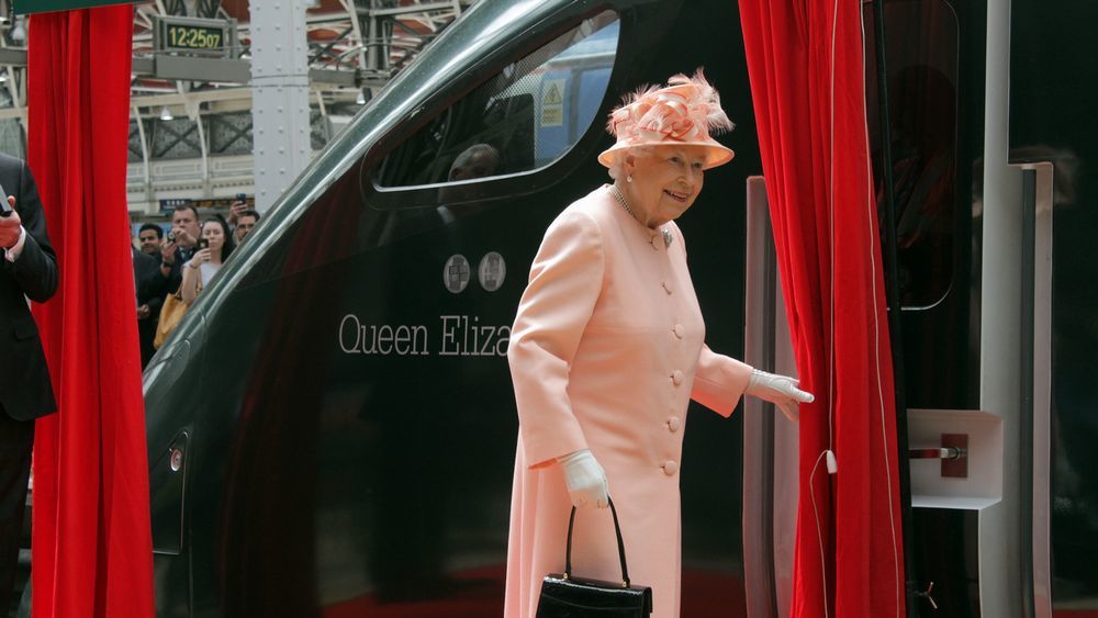 英国お召し列車｣に日本製が採用されたワケ エリザベス女王が興味を示し