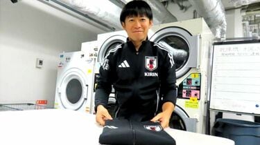 総重量4トン・荷物300個のW杯遠征､サッカー日本代表｢用具係の
