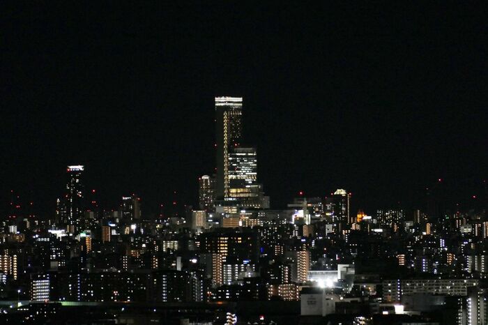 夜のあべのハルカス