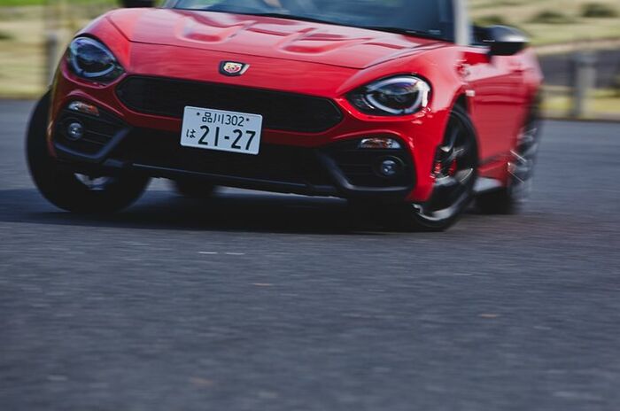 アバルト124スパイダー｜ABARTH 124 spider