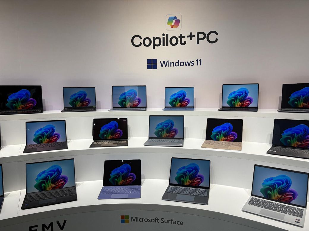 MicrosoftのAI PCブランド「Copilot＋PC」は7機種から71機種に増加した（筆者撮影）