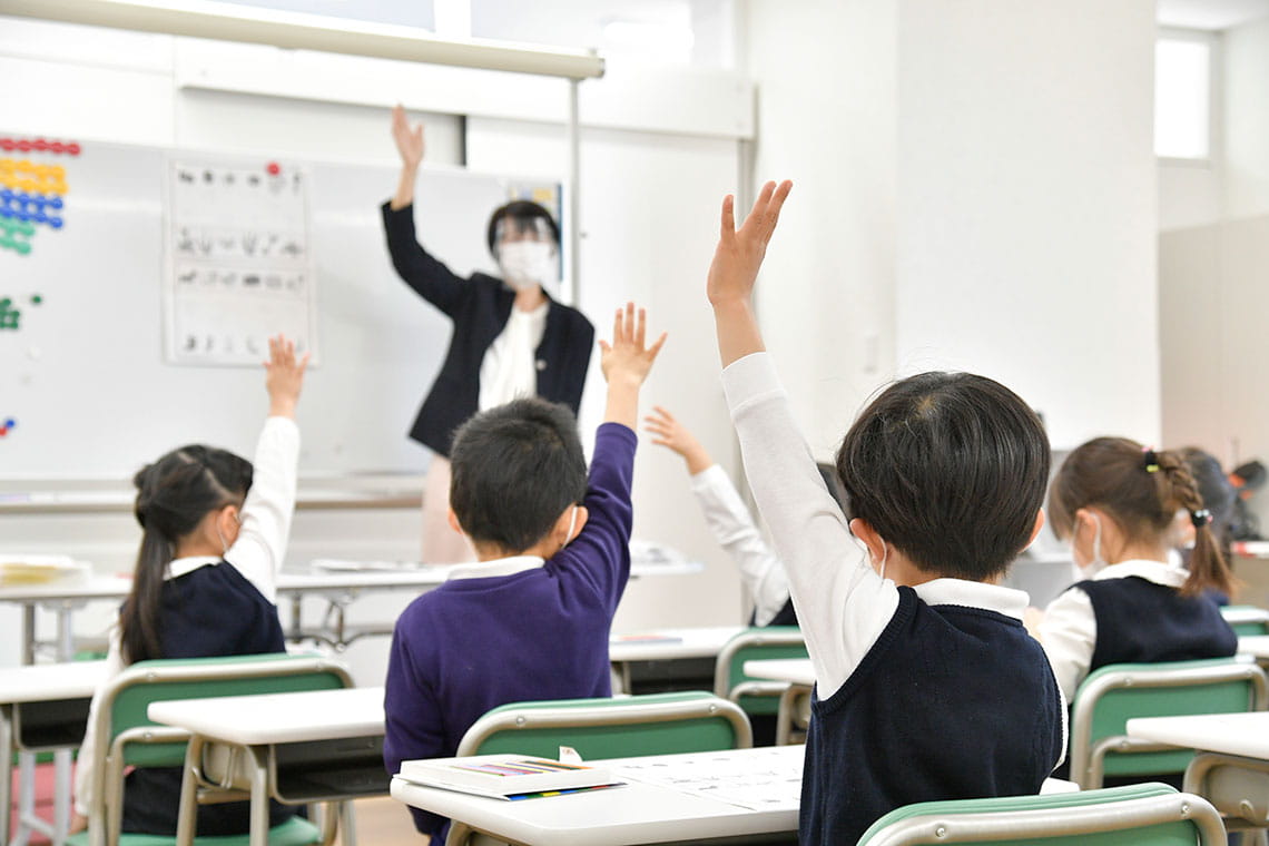 伸芽会の授業では成長を促す体験を重ねる（写真：伸芽会提供）