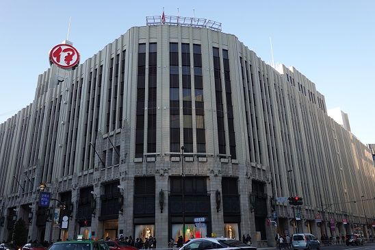 伊勢丹新宿本店の外観