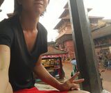 ネパールではユニクロのエアリズムを着て雨宿りを経験（筆者撮影）