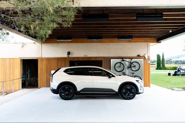 ボルボの新型EV「EX60」国際試乗会の様子（写真：VOLVO）
