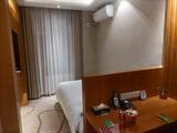 これで3700円は安すぎる……。日本のホテルもこれくらいの値段ならいいのに（筆者撮影）