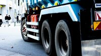 トラックの物流危機を理解する7つのポイント 多重下請け､荷主優位､待遇悪化､人手不足…