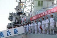 中国海軍の画像､ネットで酷評殺到のワケ 中国国防省が｢不注意｣認め謝罪