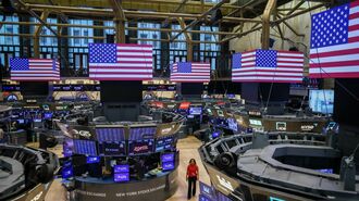 ｢高市トレード｣で日経最高値､米国株はどうなる？