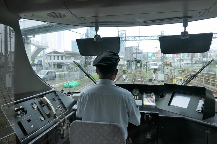 米野車庫に入るアーバンライナー・ネクスト