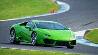 ランボルギーニ｢ウラカン｣はここまでスゴい 580馬力の後輪駆動モデルに乗ってみた