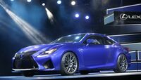 レクサスはなぜクーペ｢RC｣を出したのか いまどき2ドアの新型高級車が果たす役割