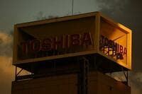 東芝｢解体｣だけでは抜け出せない巨艦の窮地 ｢聖域｣の原子力はそれでもやめられない