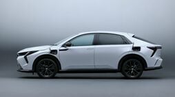 ｢3000台限定､1グレードで550万円｣SUVタイプのEVに生まれ変わった新型｢インサイト｣に見るホンダ電動化戦略の行方