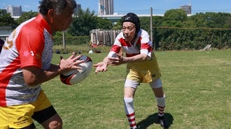 "黄金パンツ"の92歳ラガーマンが貫く｢生涯現役｣