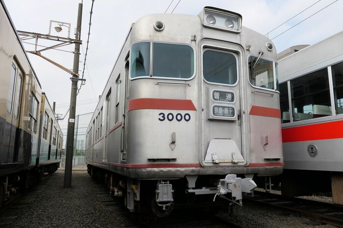 保存されているトップナンバー3000号車。