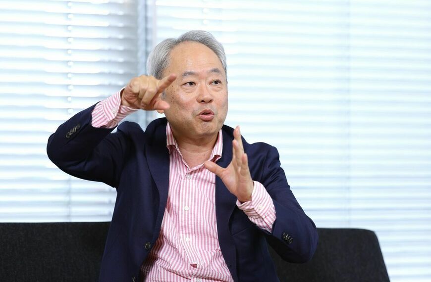 冨山和彦（とやま かずひこ）／株式会社経営共創基盤（IGPI）グループ会長。1960年東京都生まれ。東京大学法学部卒業、スタンフォード大学MBA、司法試験合格。ボストンコンサルティンググループ、コーポレイトディレクション代表取締役を経て、2003年に産業再生機構設立時に参画しCOOに就任。2007年の解散後、IGPIを設立。2020年10月より現職。著書に『2025年日本経済再生政策』などがある（撮影：尾形文繁）