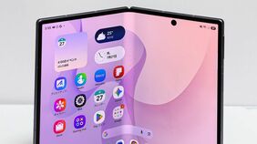 アップルが最後発で参入した｢折り畳みスマホ｣市場､3つ折りや横ワイド型が先行する中でiPhone Duoが狙う新市場