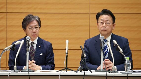 安住幹事長と西田幹事長