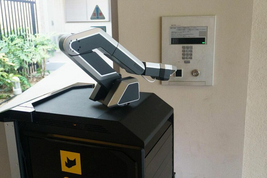 宅配ロボット