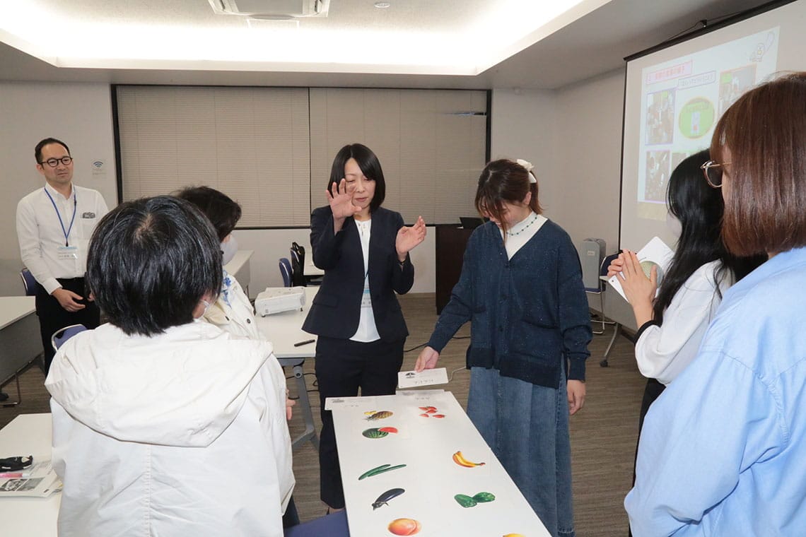 埼玉県のペーパーティーチャーセミナーでは日本語指導などを体験するワークショップも行われた